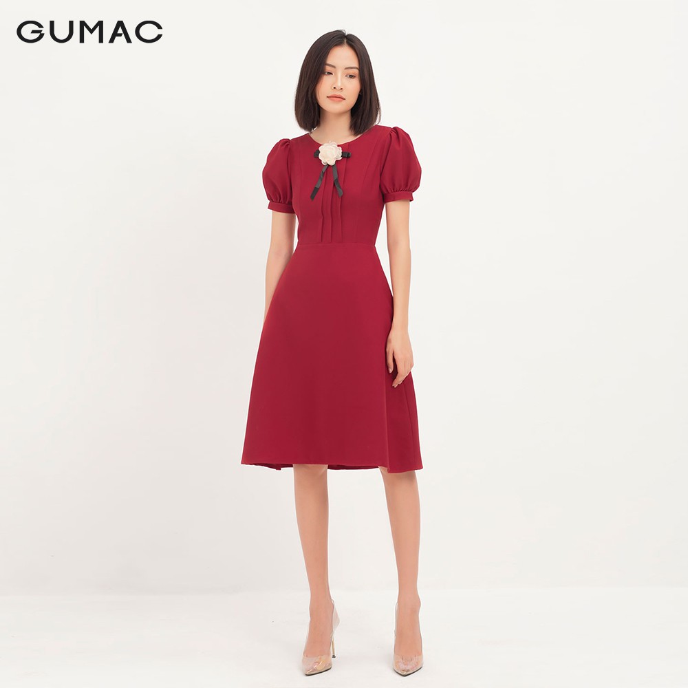 [Mã MABR07062 giảm 8% tối đa 50K đơn từ 249K] Đầm ôm nữ xếp ngực phụ kiện GUMAC DA1255 | BigBuy360 - bigbuy360.vn