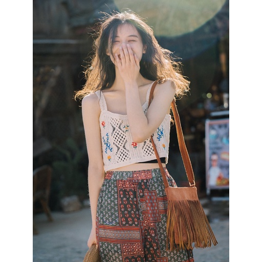 Áo Boho/Vintage len móc hai dây phong cách bohemian du lịch retro Hàn Quốc Layla Corner