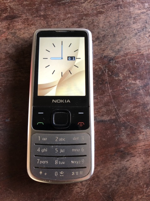 Điện thoại Nokia 6700 zin