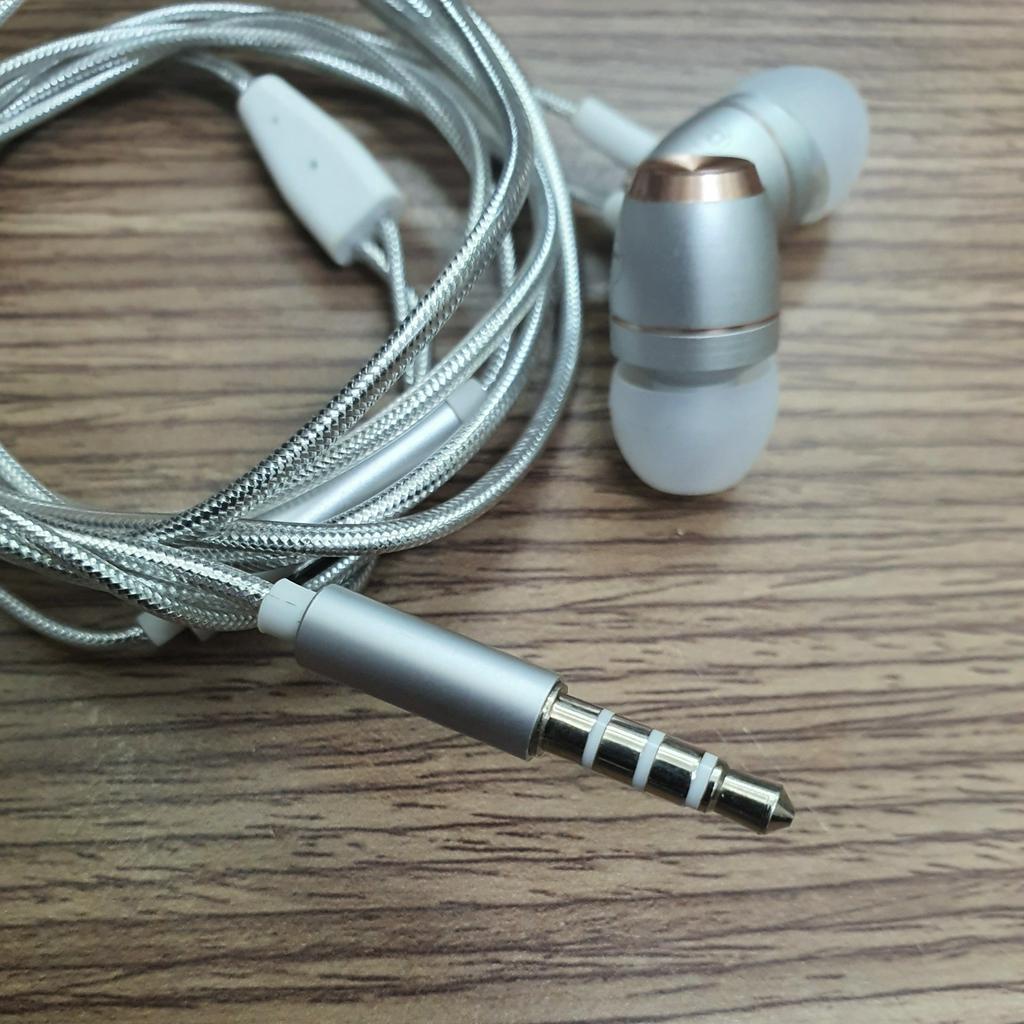 Tai Nghe Có Dây Nhét Tai XIAOMI Meitu - Chất Âm Hay - Bass Căng - Có Mic Đàm Thoại