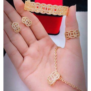 Bộ trang sức đồng tiền mạ vàng