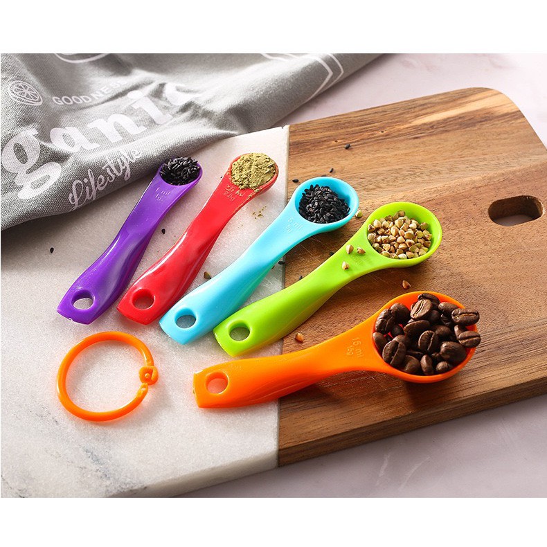 Bộ 5 Muỗng Đo Lường Nhiều Màu Sắc Tiện Dụng