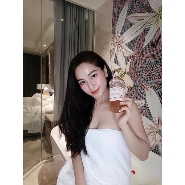 sữa tắm trắng da cánh hoa hồng damask weilaiya