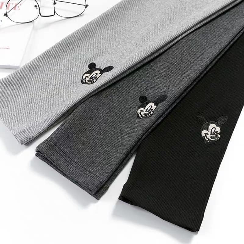 quần len tăm thêu mickey tui zip