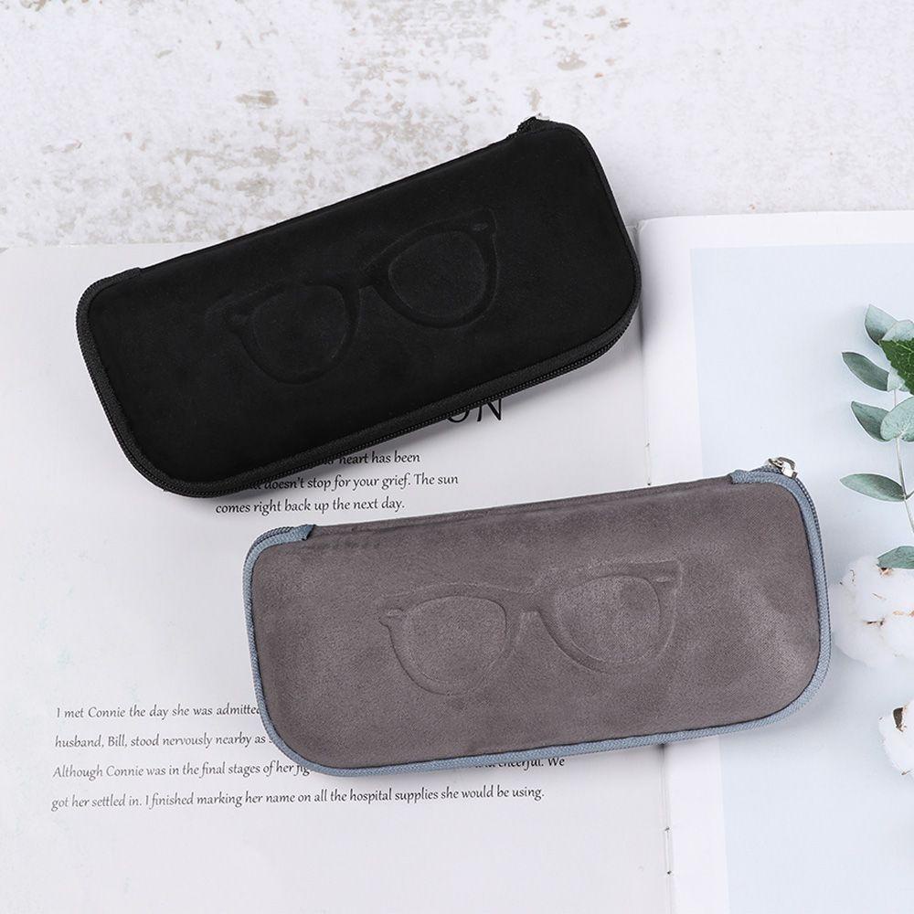 Hộp Đựng Mắt Kính Hình Hoa Hồng Thiết Kế Đơn Giản