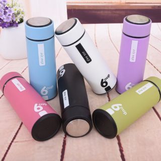 Bình nước thủy tinh 6oup bọc nhựa màu giữ nhiệt ,