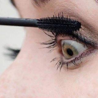 Mascara eveline 4d Nga