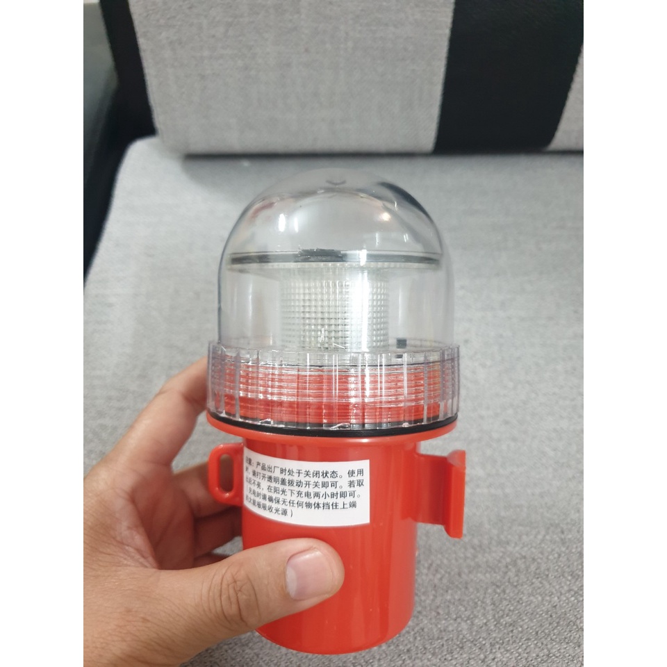Đèn Chớp 3 màu  Năng Lượng Mặt Trời
