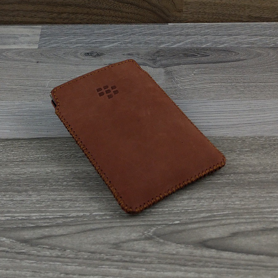 bao da rút blackberry passport style da bò sáp