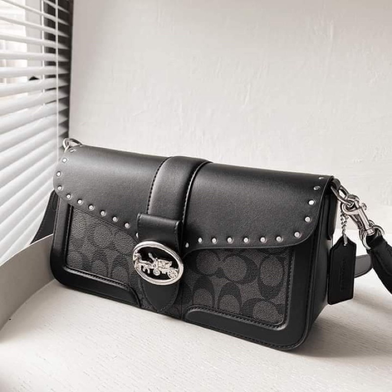 Túi Coach auth sale