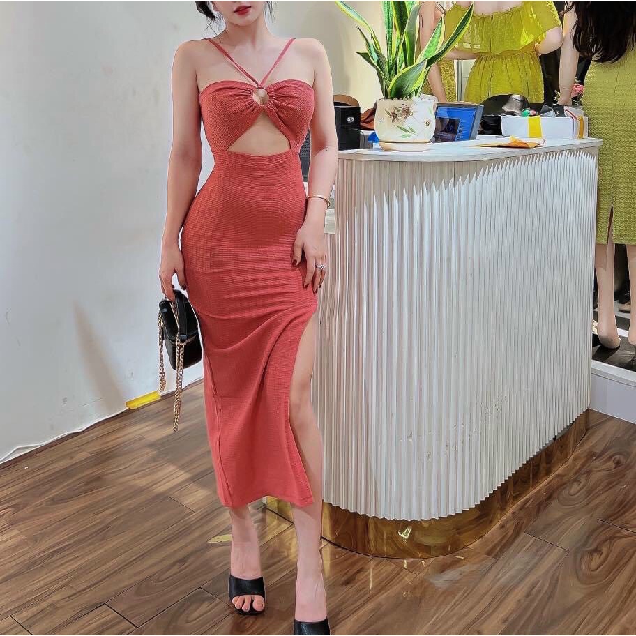 Đầm kiểu ôm body 2 dây chéo ngực khoen sexy dáng dài có mút cực xinh , chất thun gân mềm mịn ly alohashop91