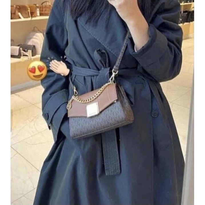 Túi Mi.chael Kors Lita nâu logo size 20cm