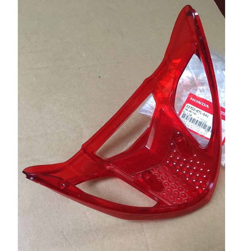 Nắp đèn hậu HONDA Wave RS Alpha 33702KTL641
