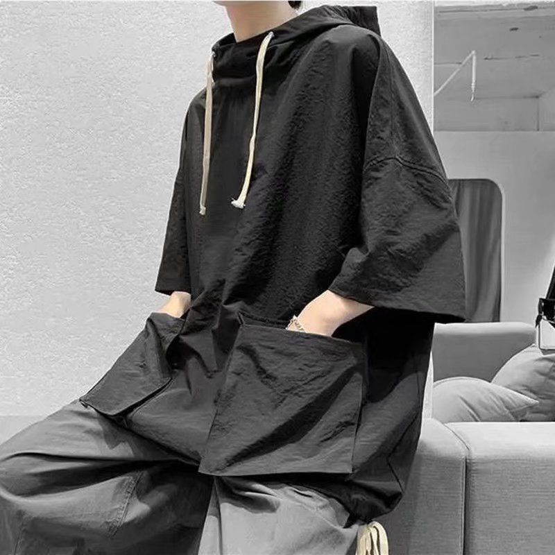 Áo Khoác Hoodie Tay Ngắn Dáng Rộng Phối Túi Trẻ Trung Năng Động Cho Nam Giới