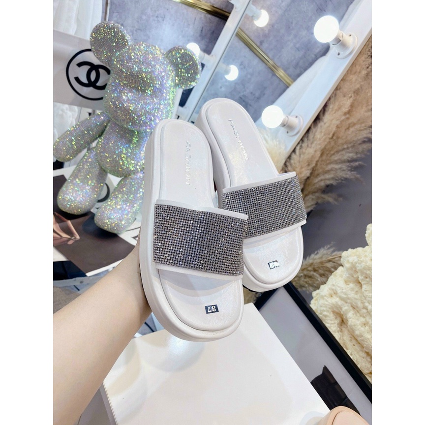 [RẺ NHẤT SHOPEE] DÉP ĐẾ XUỔNG NỮ HOT TREND QUAI BÁN ĐÁ SANG LẤP LÁNH HÀNG LOẠI 1 ĐẾ NHẸ ĐẸP