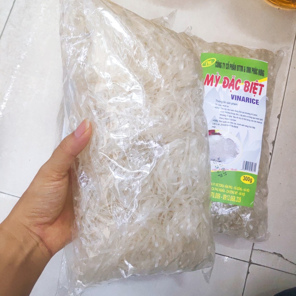 Phở Khô VINARICE Gói 300G Món Ngon Của Mọi Gia Đình