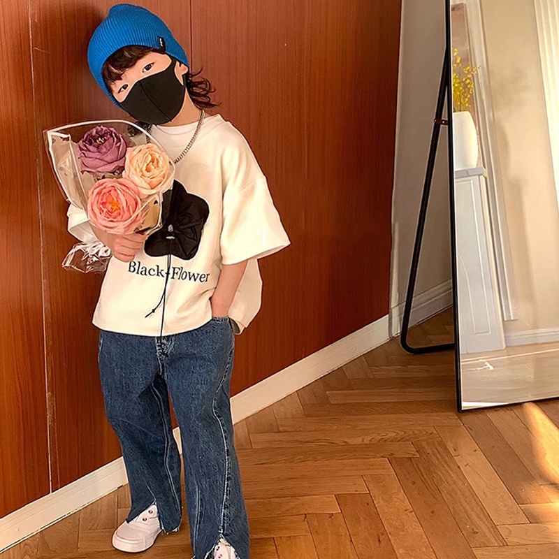 Áo Thun In Hình Hoa Màu Trắng Đen Dễ Phối Đồ Thời Trang Cho Bé Gái