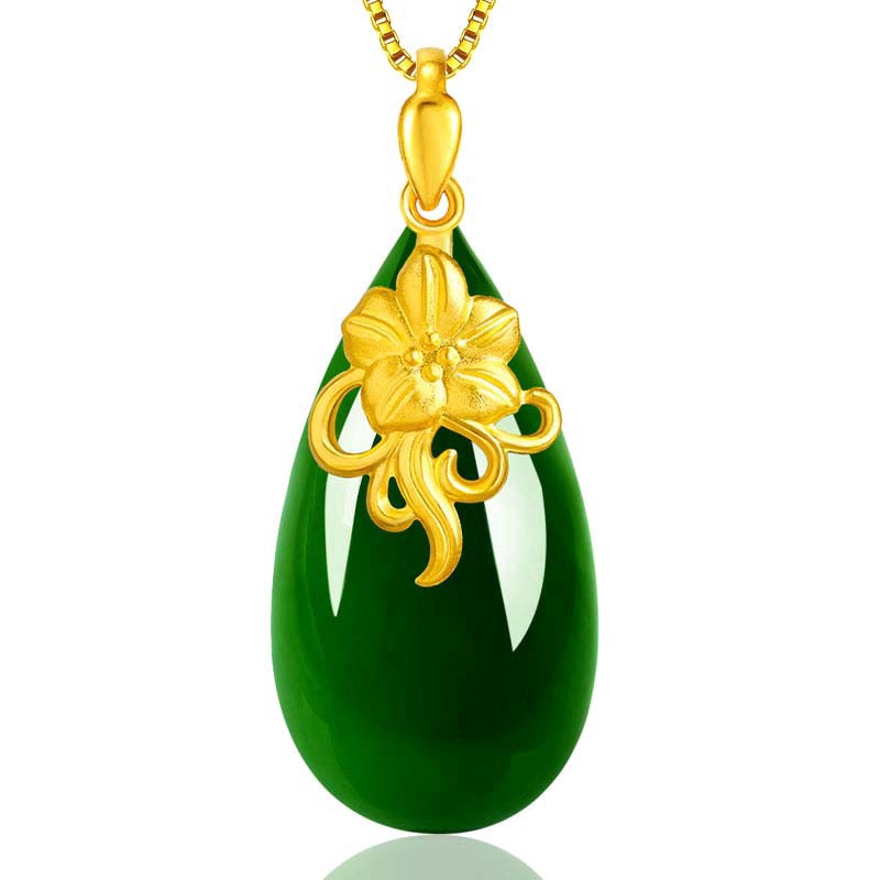 Female Gold Pendant Necklace Chalcedony