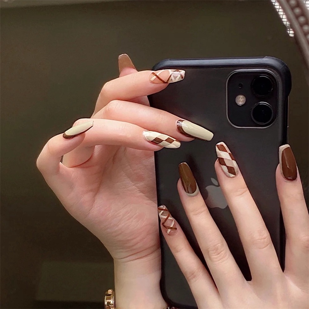 Set 24 Móng Tay Giả Họa Tiết Kim Cương Thời Trang Cho Nữ