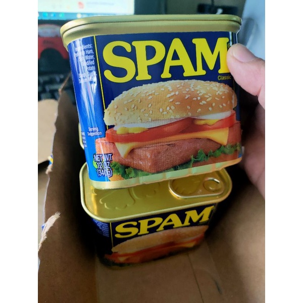 SPAM thịt hộp 340g của Mỹ và kẹo socola 300.2g