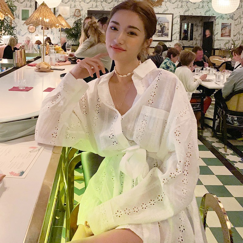 Đầm sơ mi chic thắt eo tay dài ren hoa