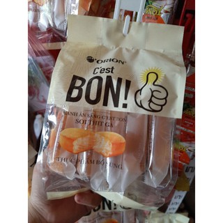 bánh sợi gà xúc xích