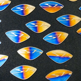 Tem dán nạ SH titan (tặng thú nhúng)