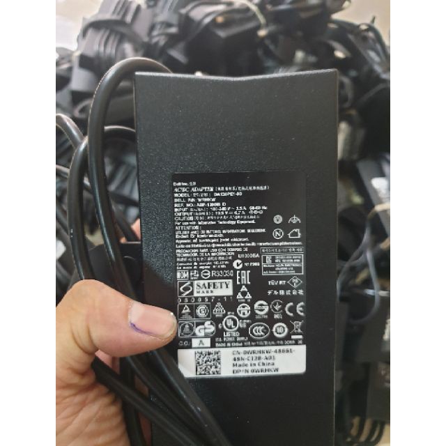 Sạc Adapter ZIN LAPTOP DELL 19.5V-6.7A 130W ( Đầu Kim lớn), loại slim mỏng, có đèn ở đầu sạc 21