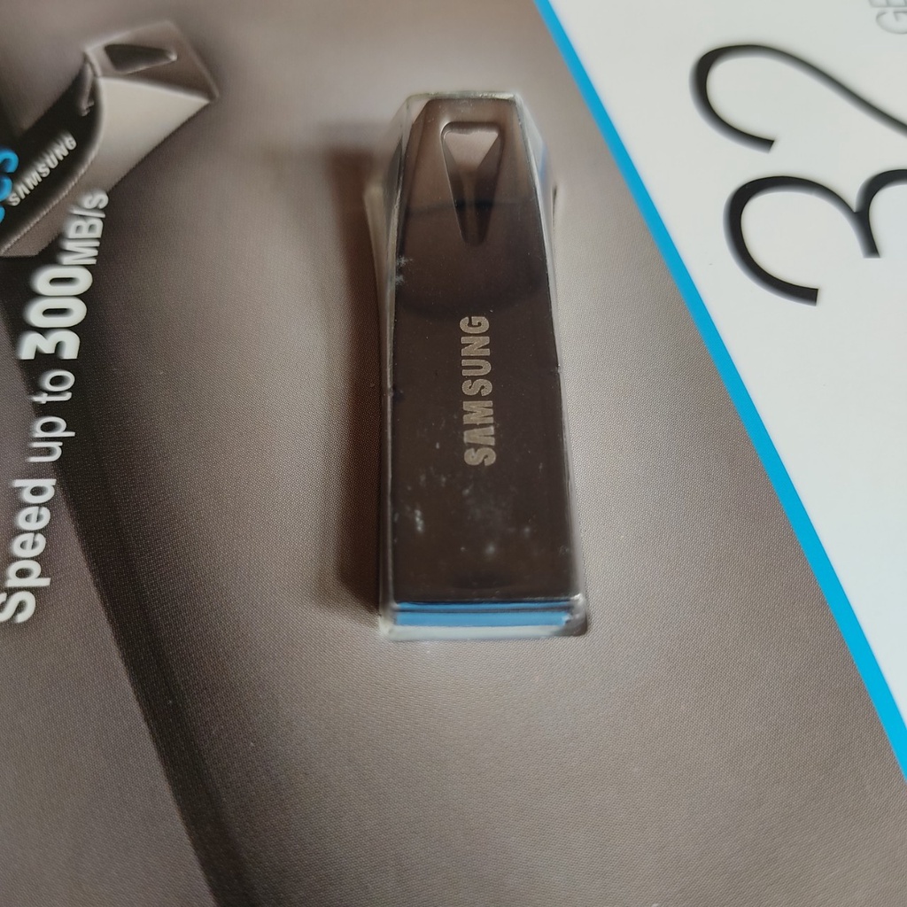 USB Sam.sung BAR plus dung lượng 32GB tốc độ truyền nhanh chóng