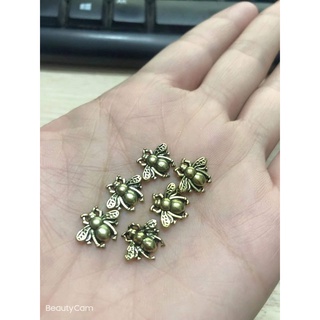 charm con ong mẫu mới