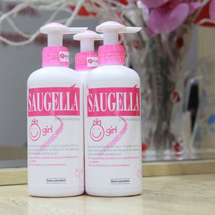 Dung dịch Vệ sinh cho bé gái Saugella 200ml [Pháp]