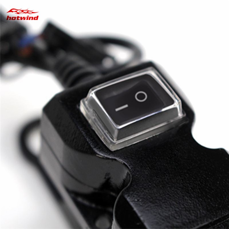 Ổ cắm cung cấp điện sạc pin 2 cổng usb tiện lợi cho xe máy