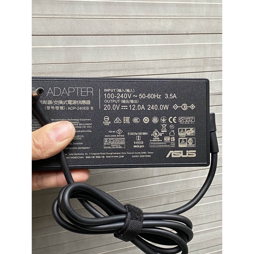 Cục sạc laptop Asus 20V 12A 240W dùng cho ASUS ROG 15 GX550LXS RTX2080