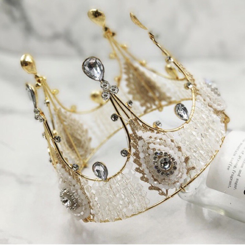 Vương miệng mini nhựa nhẹ đính đá trang trí bánh kem