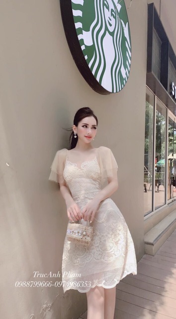 Có clip -Gv đầm xoè ren Nude vàng tay lưới