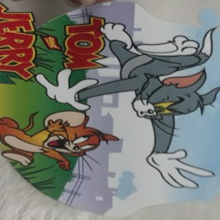 Hình ủi Tom & Jerry đuổi bắt