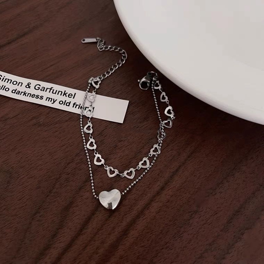 Vòng Tay Mặt Hình Trái Tim Và Chữ May Mắn Thời Trang Cho Nữ
