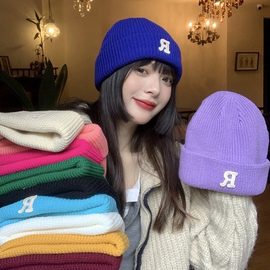 Mũ len beanie giữ ấm bảo vệ tai in chữ màu xanh dương thời trang thu đông cho nam và nữ