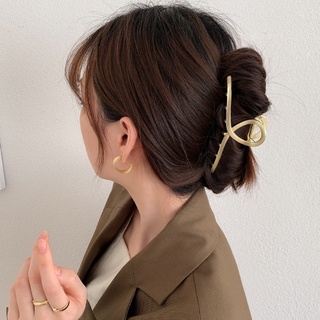 Kẹp tóc càng cua phong cách Hàn Quốc