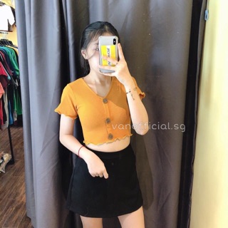 Áo thun gân cổ tim