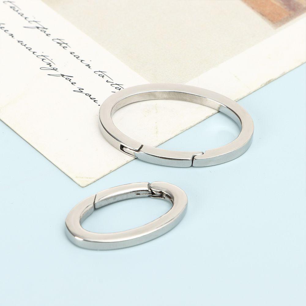 Móc Khóa Carabiner Hình Oval Màu Bạc