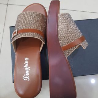 Giày dép quảng châu