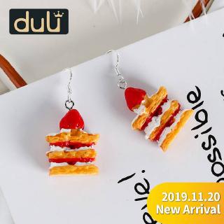 Bông Tai Dáng Dài Hình Bánh Dâu Tây / Bánh Kem Phối Dây Tua Rua Thời Trang