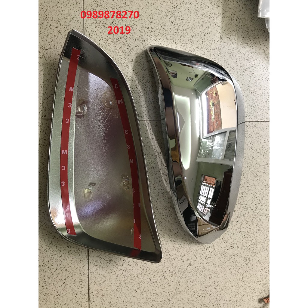 Bộ 2 Ốp gương mạ Crom xe Toyota Fortuner 2019 - 2020