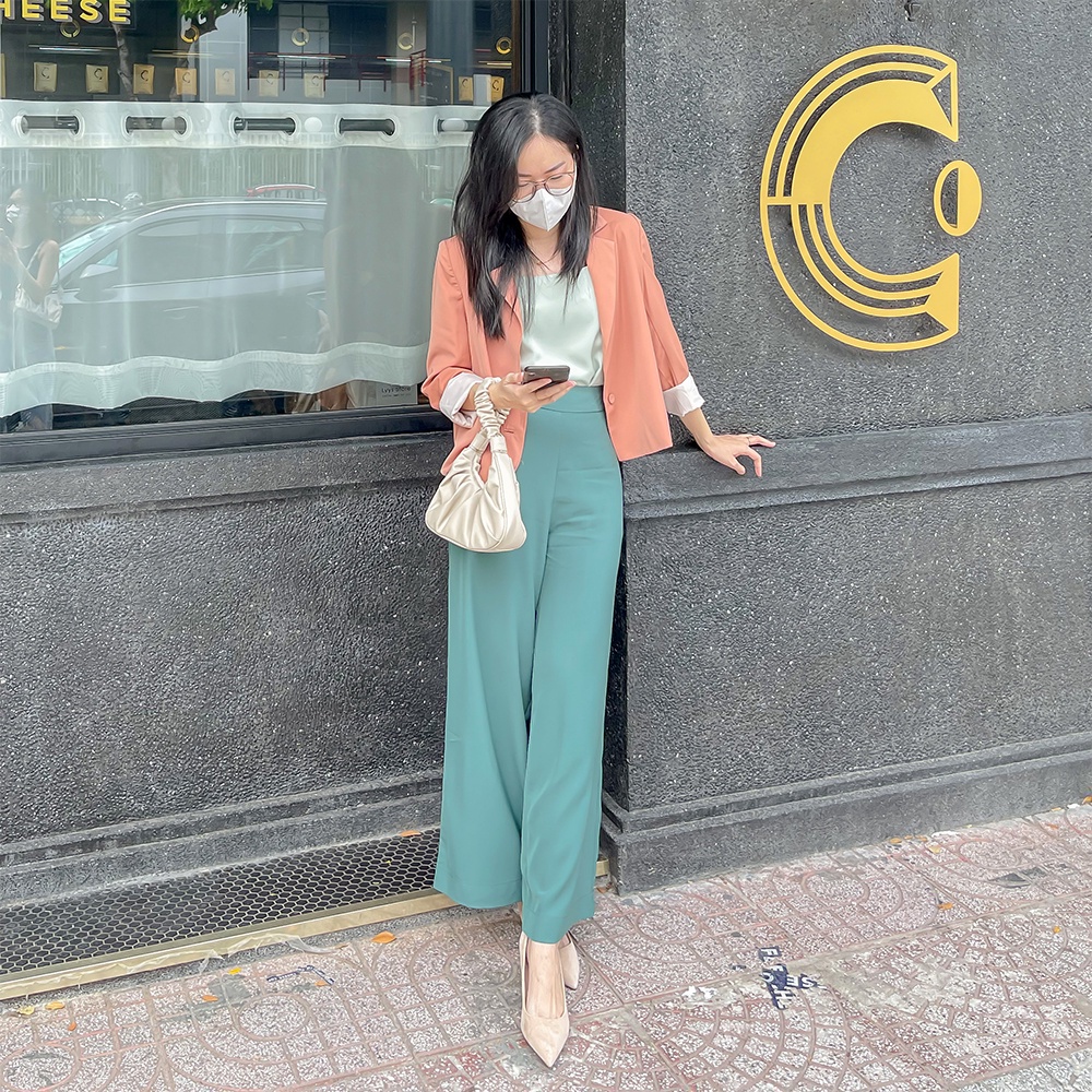 Áo blazer nữ MARC FASHION crop cài 1 nút CBVH0602