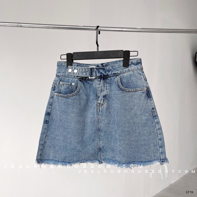 [Mã FADIRECT20 giảm 20K đơn 150K] Chân váy denim cạp có đai cúc bấm 5719