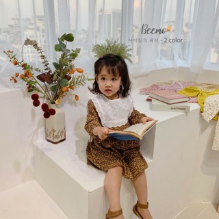 Váy nhung tăm hoa nhí phối yếm