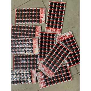 Nút bịt chân gương xe đream