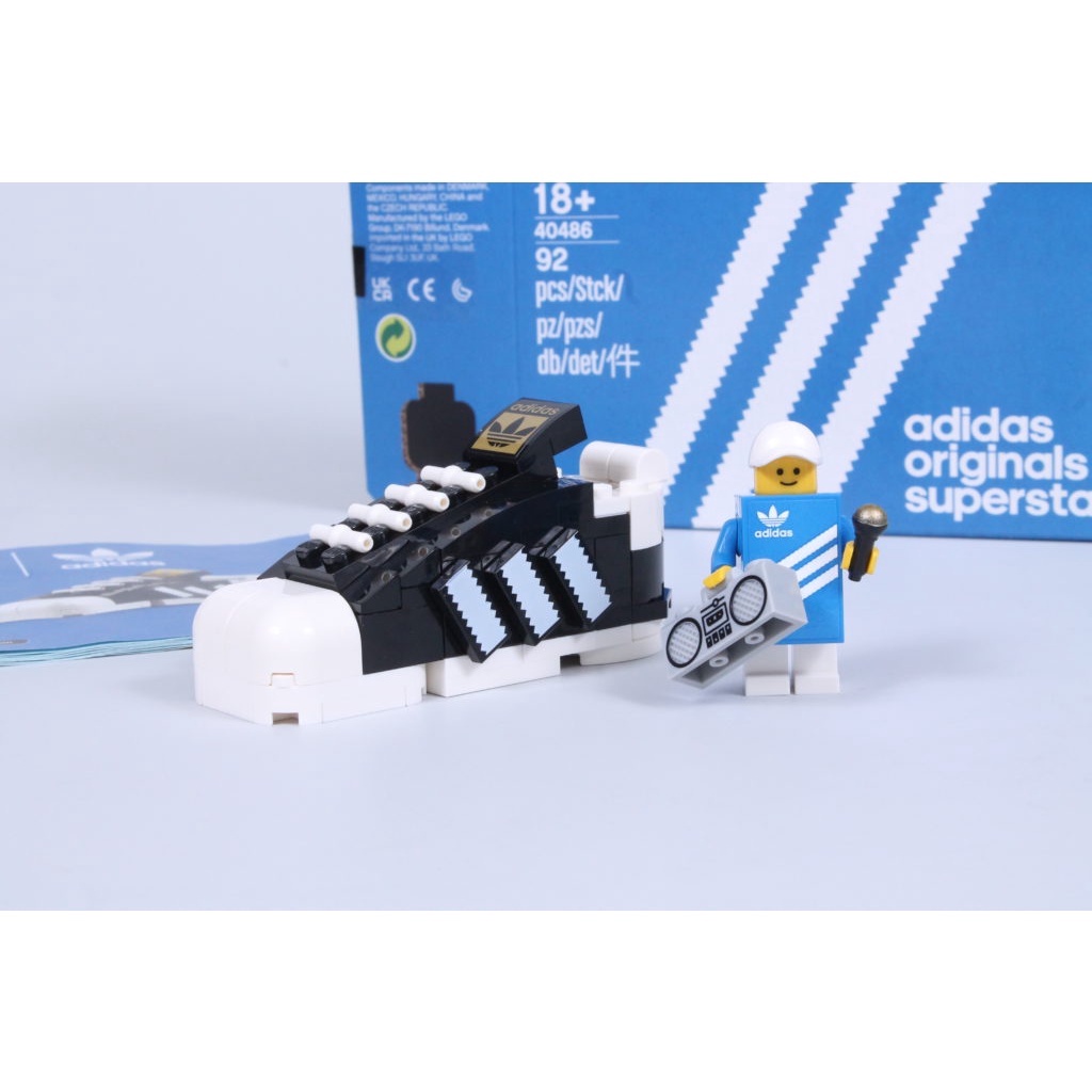 LEGO 40486-  giày Mini Adidas Originals Superstar