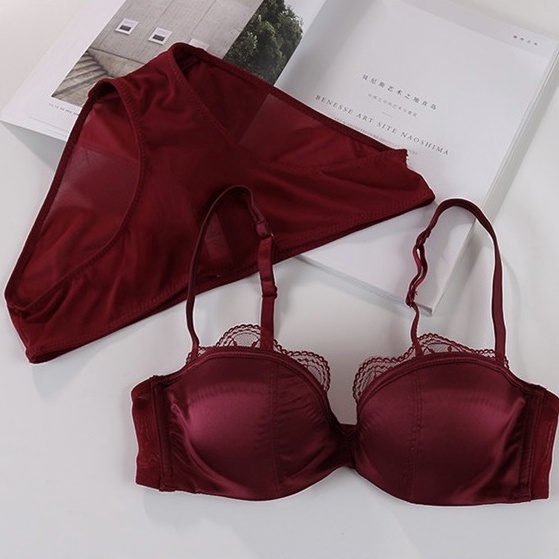 Bộ đồ lót W268 nữ cup ngang có gọng mút mỏng nâng ngực tự nhiên phối ren | BigBuy360 - bigbuy360.vn